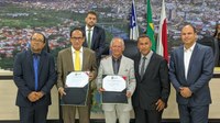 Câmara reconhece pastores Vanderlei Campos e Eduardo Ribeiro como legítimos cidadãos jequieense 