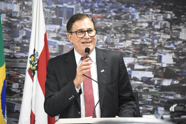 Joaquim Caíres requer de poços artesianos nas proximidades do Alto da Serra/Santa Helena