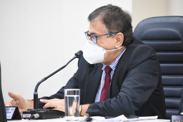 Joaquim Caíres solicita a urgente requalificação das pistas laterais da BR 116 na Cidade Nova