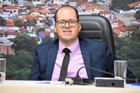 Marcos do Ovo sugere reforma e modernização do campo de futebol no Mandacaru