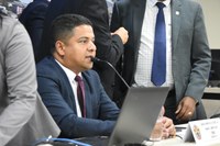 Tinho reivindica Posto de Saúde para Barrinha e Jiboinha e reforma da Unidade de Santa Clara