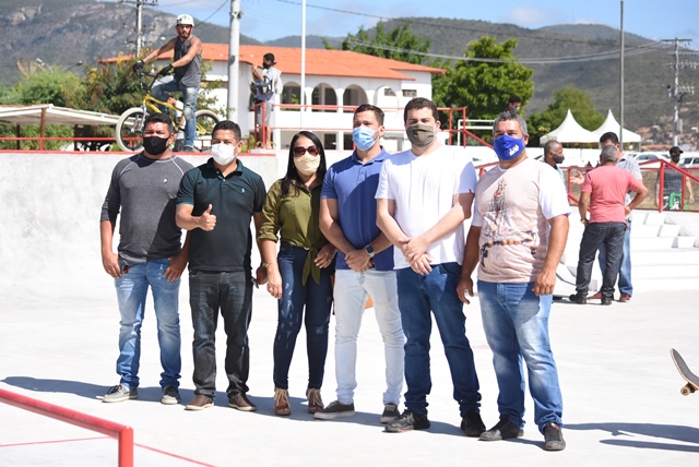 Vereadores enaltecem importância da Pista de Skate para a juventude jequieense